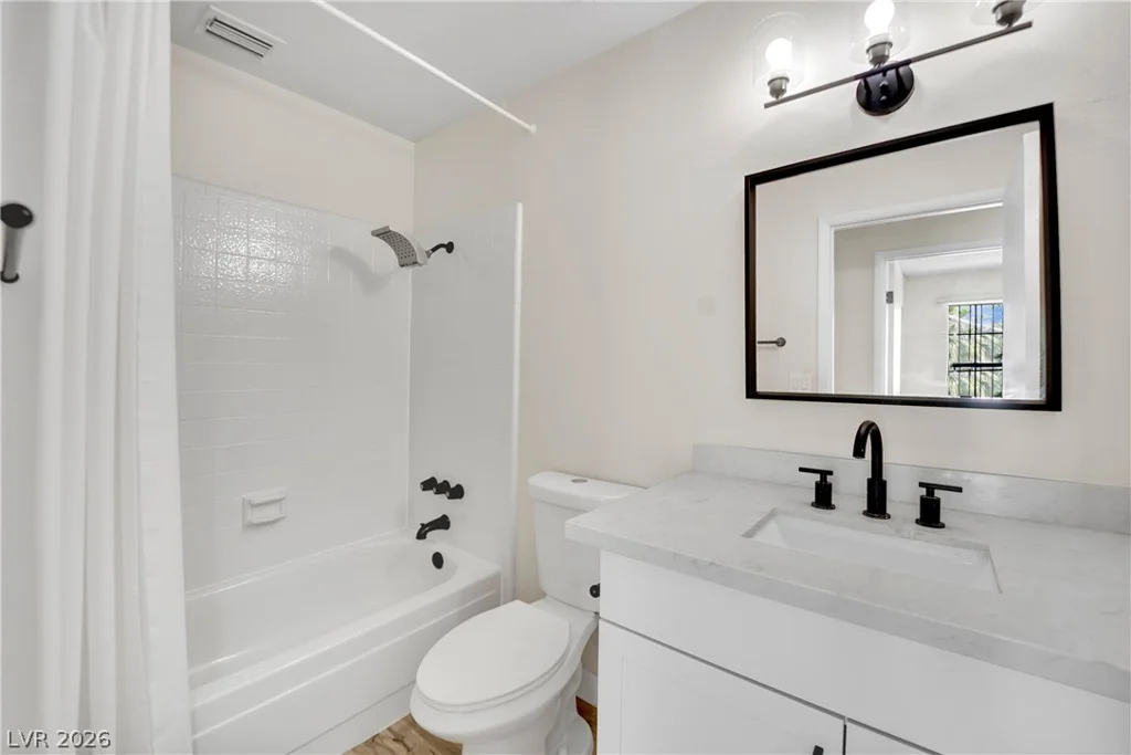 4442 Eureka, Las Vegas, NV 89103