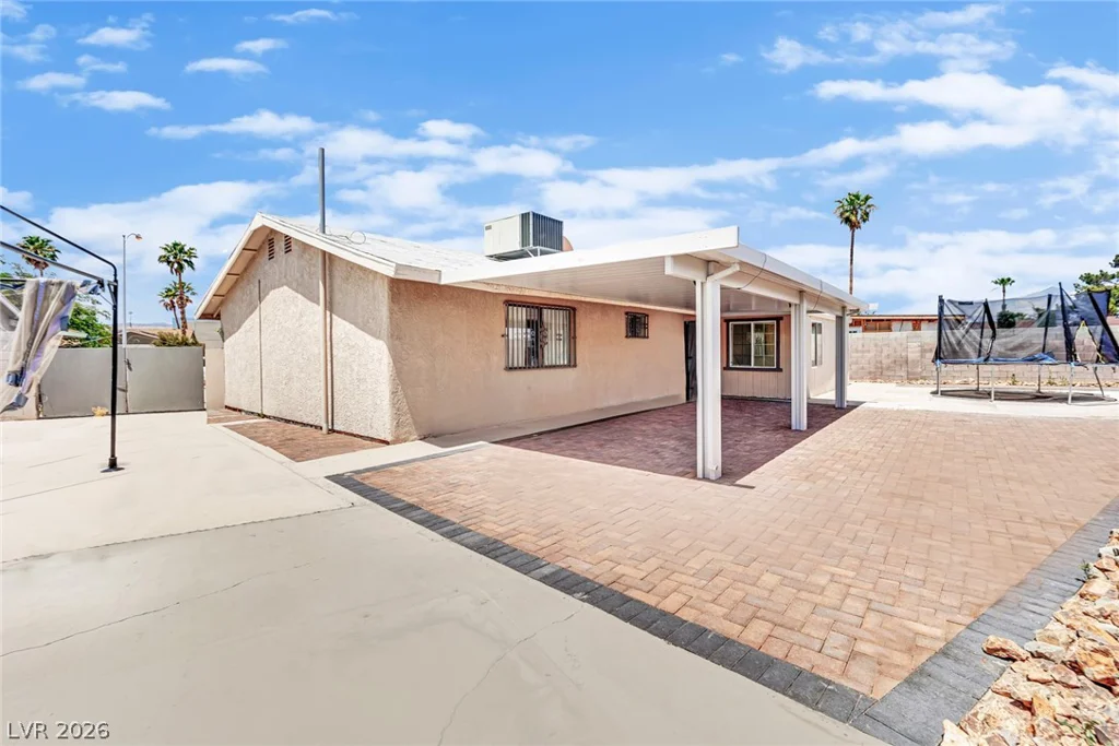 4442 Eureka, Las Vegas, NV 89103
