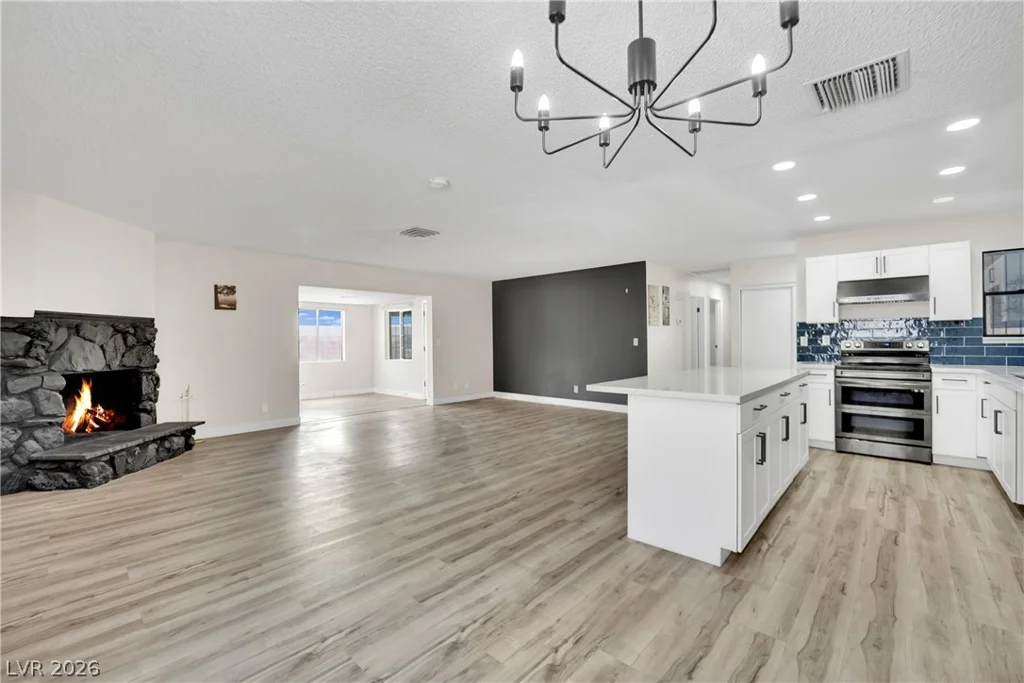 4442 Eureka, Las Vegas, NV 89103
