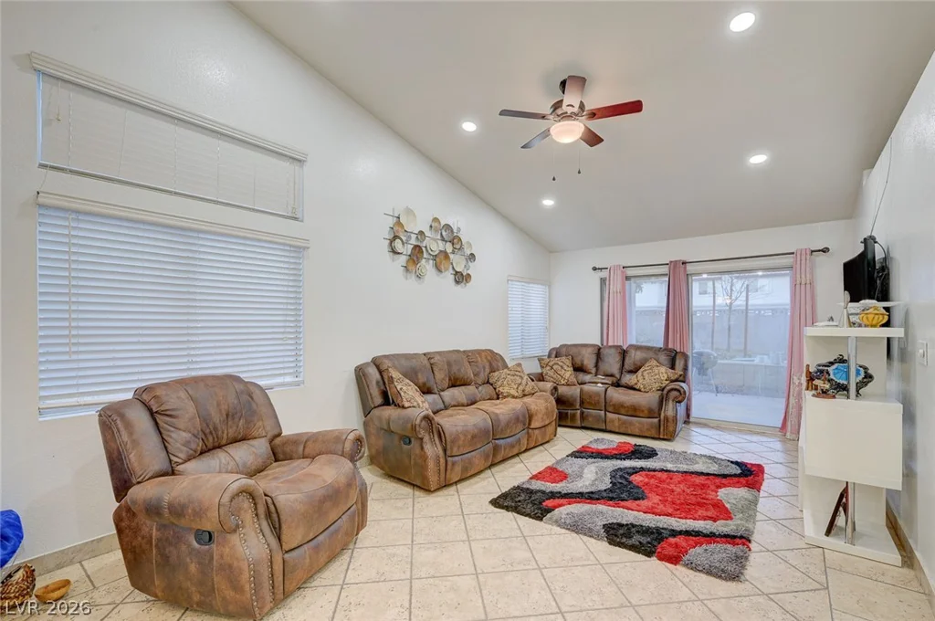 2900 Windstorm, Las Vegas, NV 89106