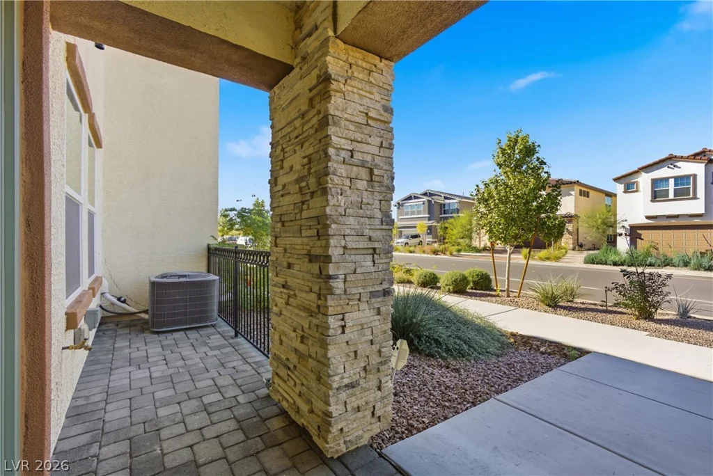 1125 Meadow Sparrow, Henderson, NV 89011