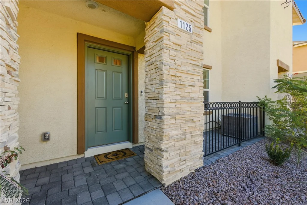1125 Meadow Sparrow, Henderson, NV 89011