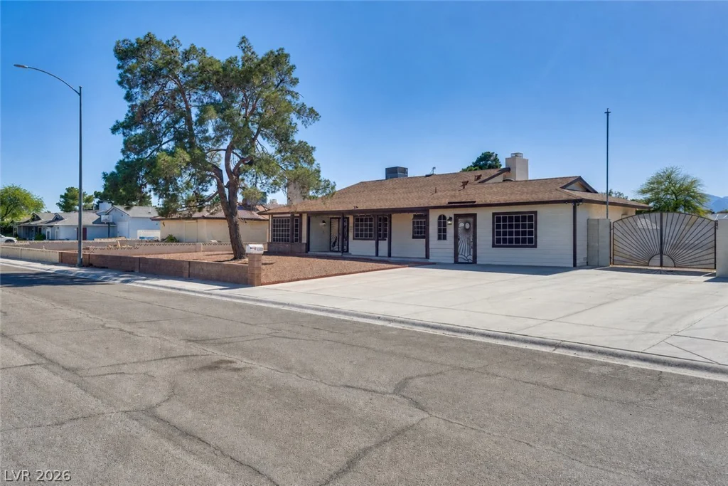 4723 Brushfire, North Las Vegas, NV 89031