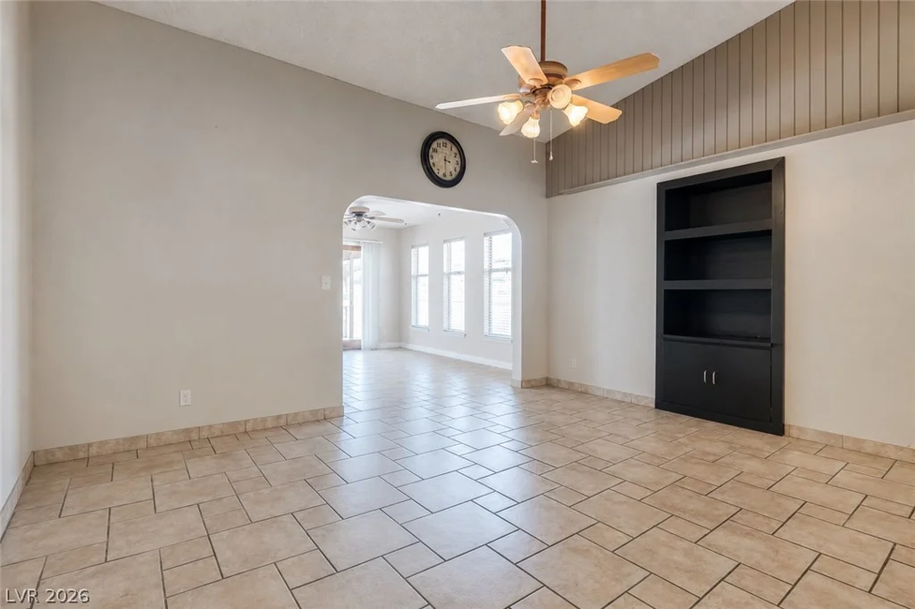 4723 Brushfire, North Las Vegas, NV 89031