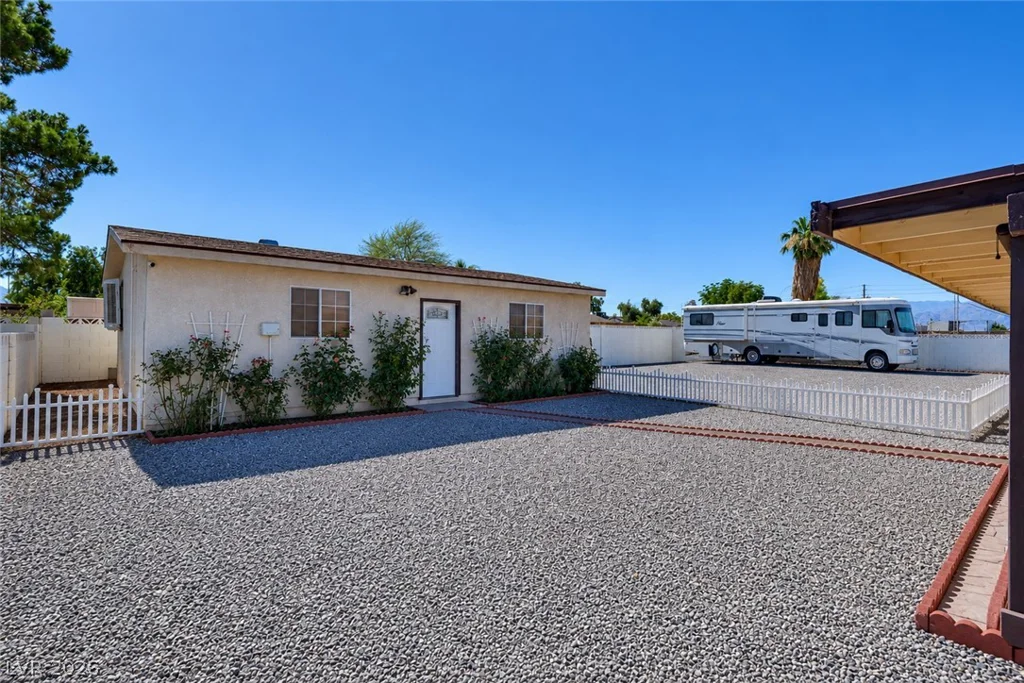 4723 Brushfire, North Las Vegas, NV 89031