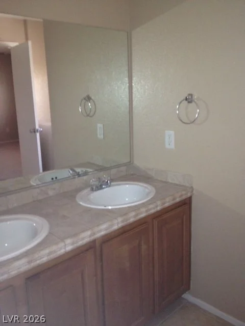 10413 Coffee Grinder, Las Vegas, NV 89129