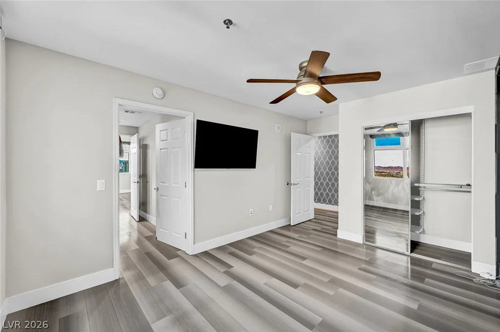 150 Las Vegas, Las Vegas, NV 89101