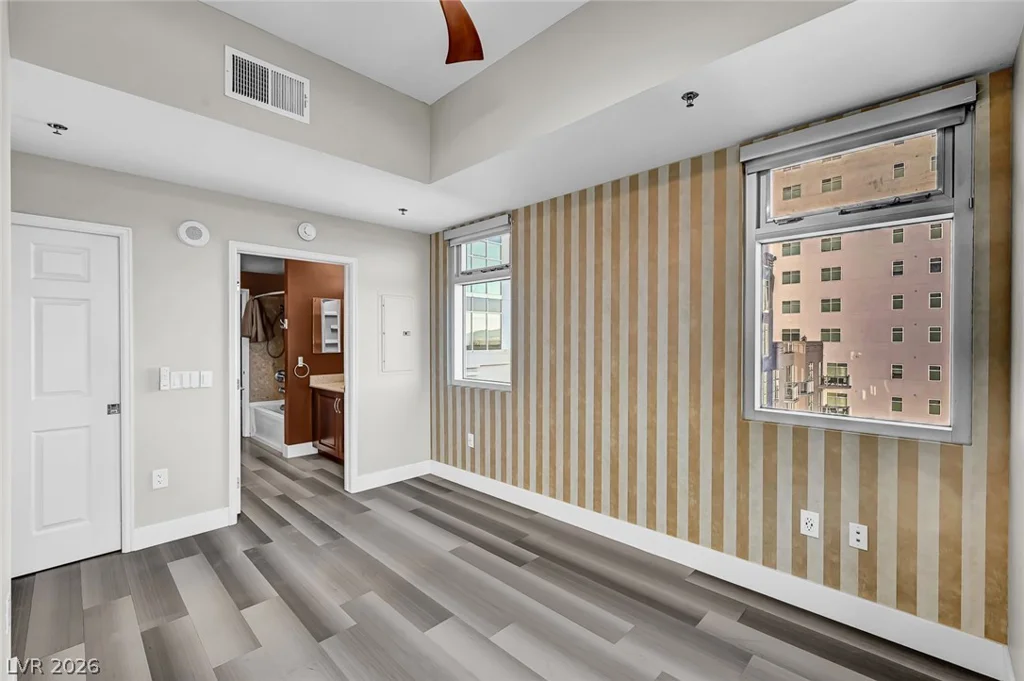 150 Las Vegas, Las Vegas, NV 89101