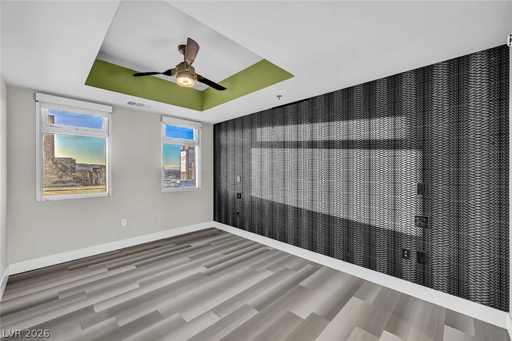 150 Las Vegas, Las Vegas, NV 89101