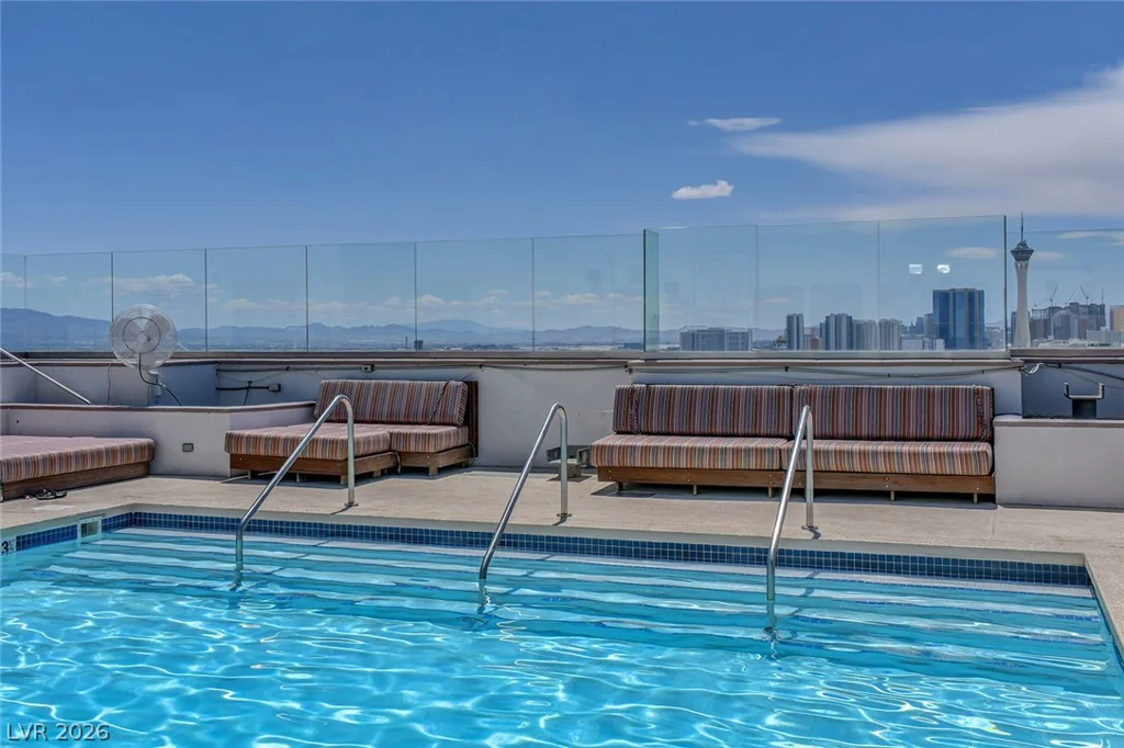 150 Las Vegas, Las Vegas, NV 89101