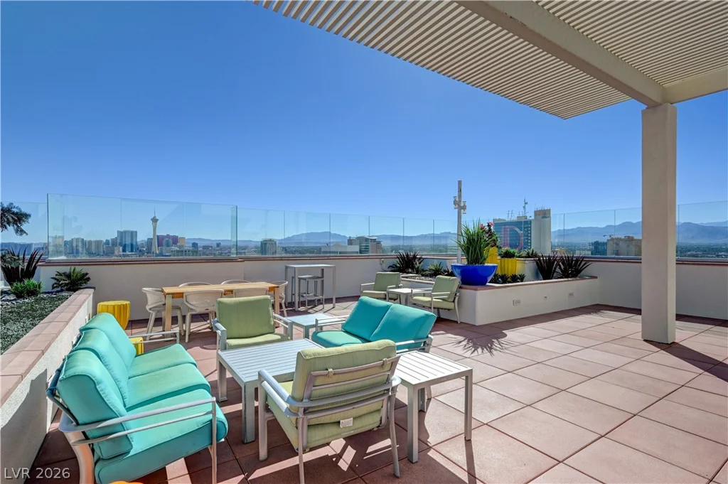 150 Las Vegas, Las Vegas, NV 89101