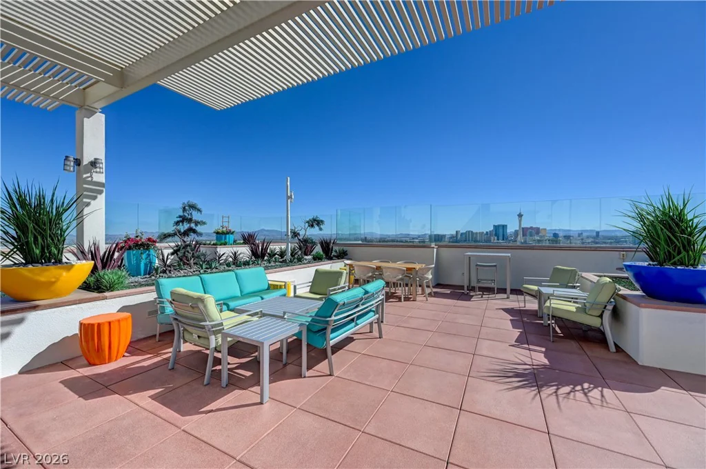 150 Las Vegas, Las Vegas, NV 89101