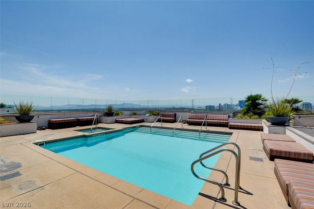 150 Las Vegas, Las Vegas, NV 89101