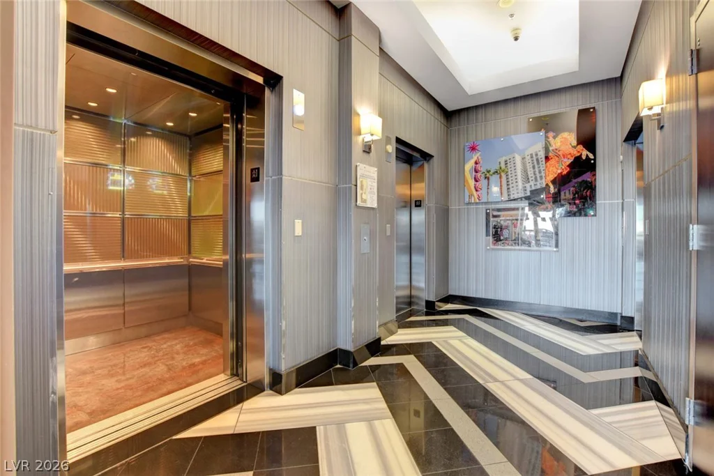 150 Las Vegas, Las Vegas, NV 89101
