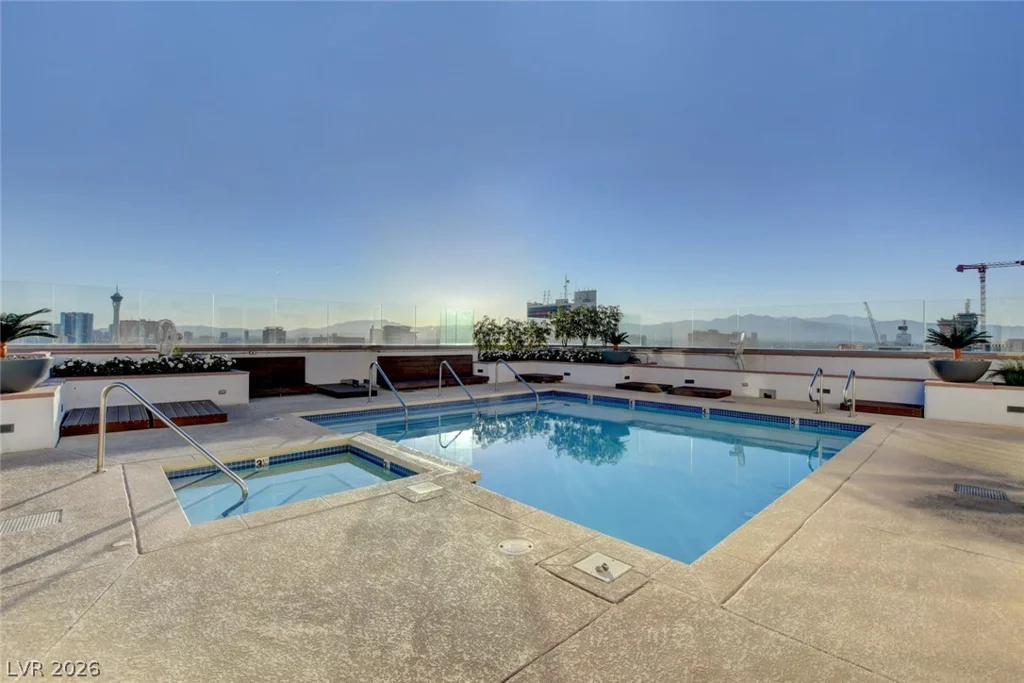 150 Las Vegas, Las Vegas, NV 89101