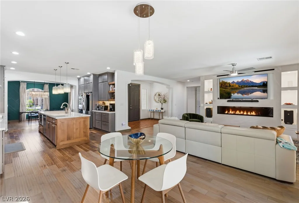 204 Popolo, Las Vegas, NV 89138