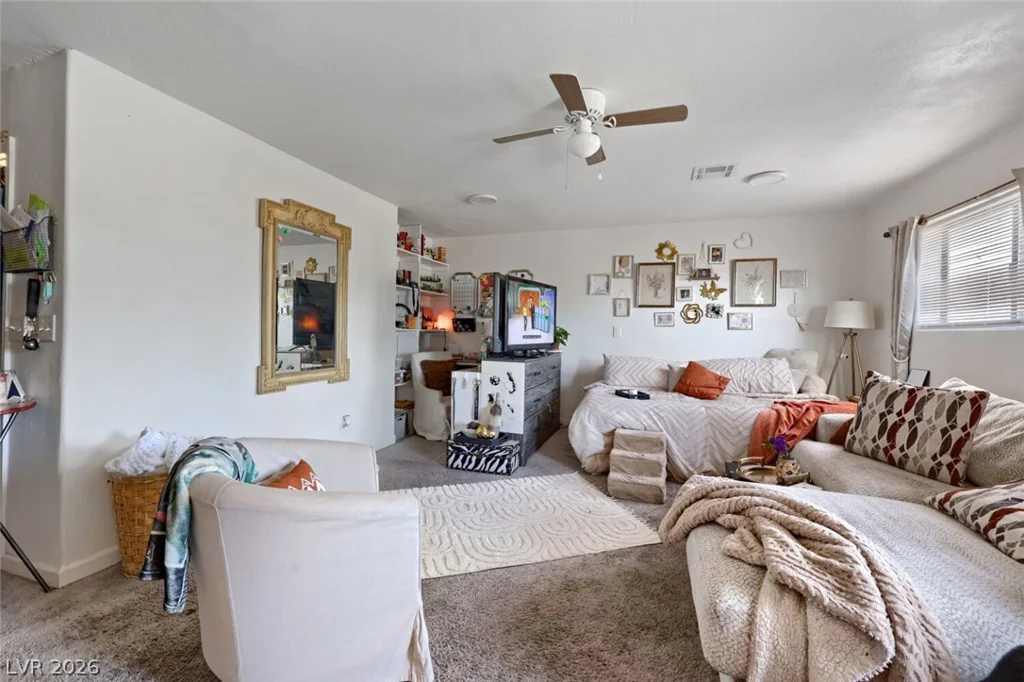 1221 17th, Las Vegas, NV 89104