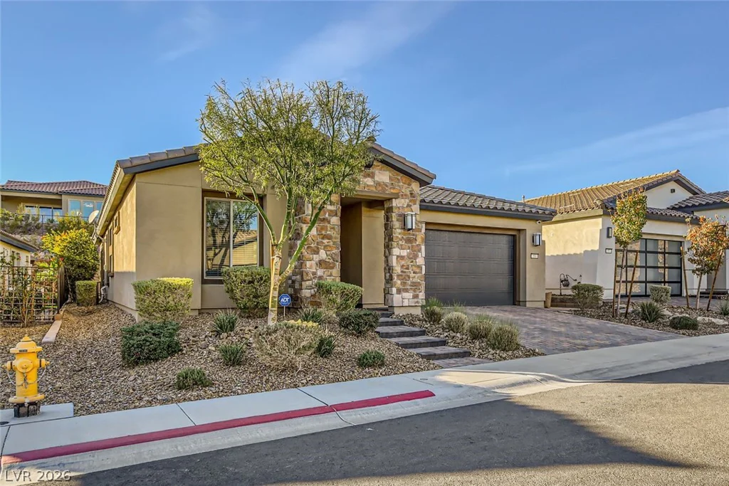 53 Stone Yucca, Henderson, NV 89011
