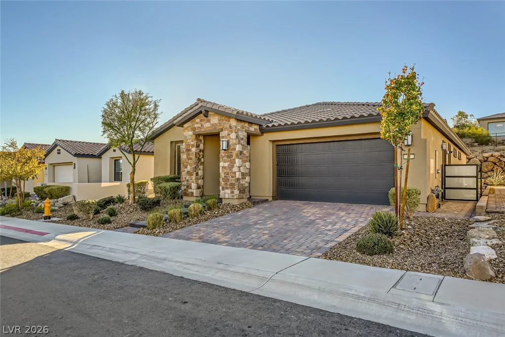 53 Stone Yucca, Henderson, NV 89011