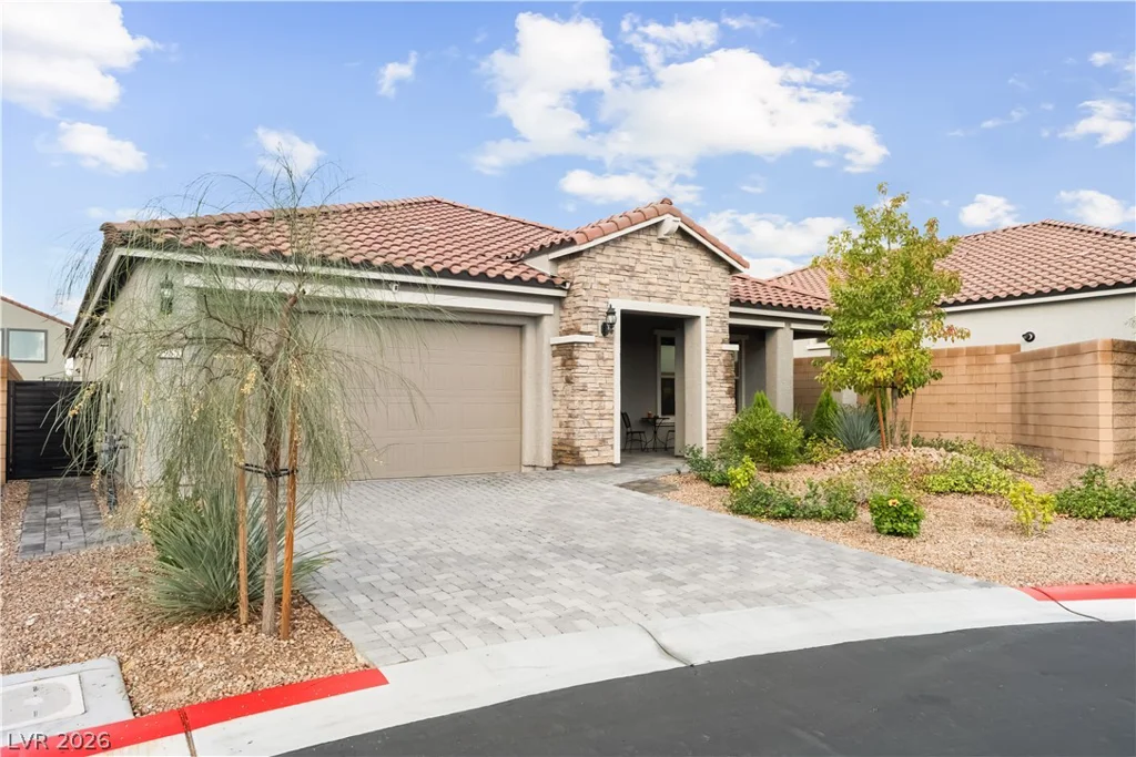 9985 Blackbark, Las Vegas, NV 89166