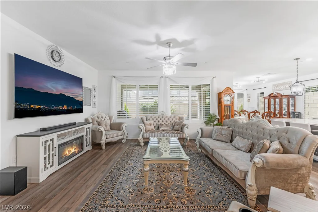 9985 Blackbark, Las Vegas, NV 89166