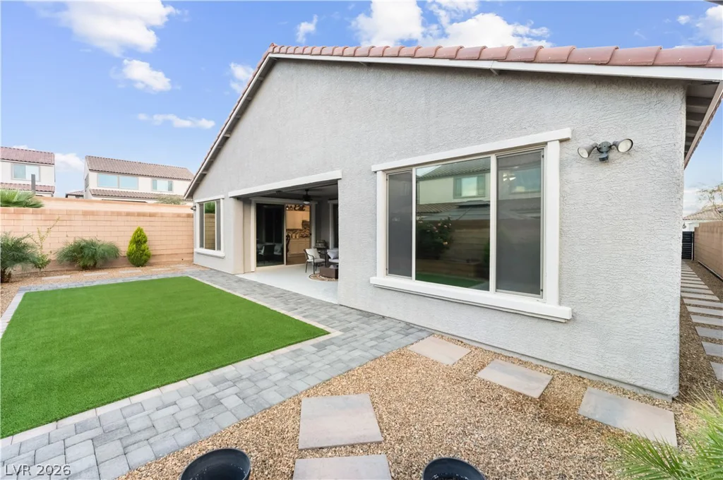 9985 Blackbark, Las Vegas, NV 89166