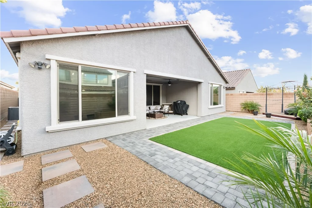 9985 Blackbark, Las Vegas, NV 89166