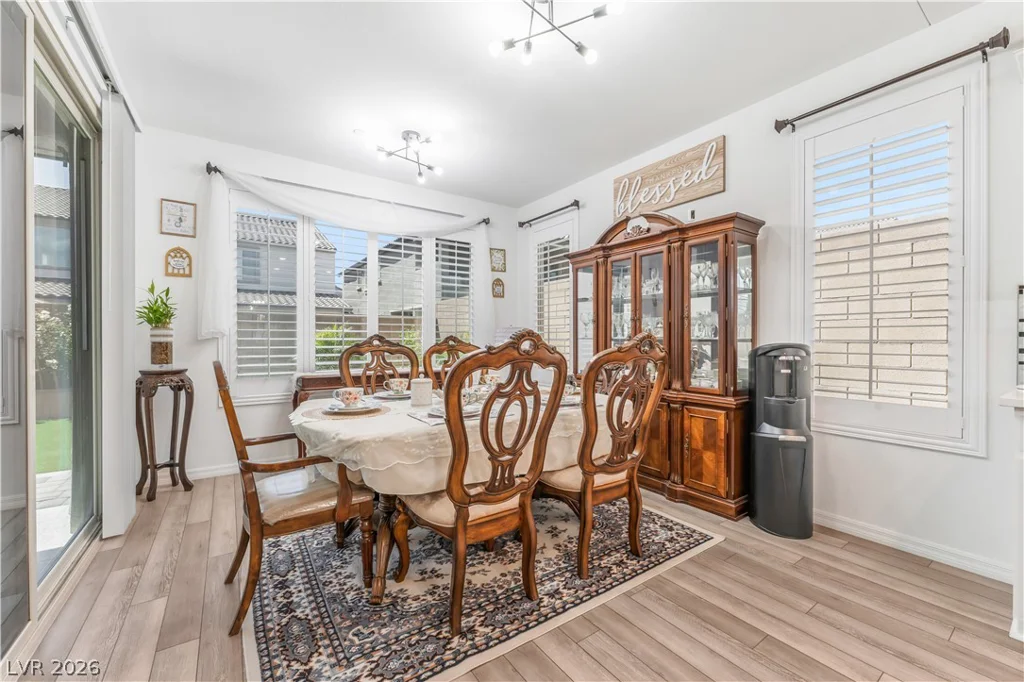 9985 Blackbark, Las Vegas, NV 89166