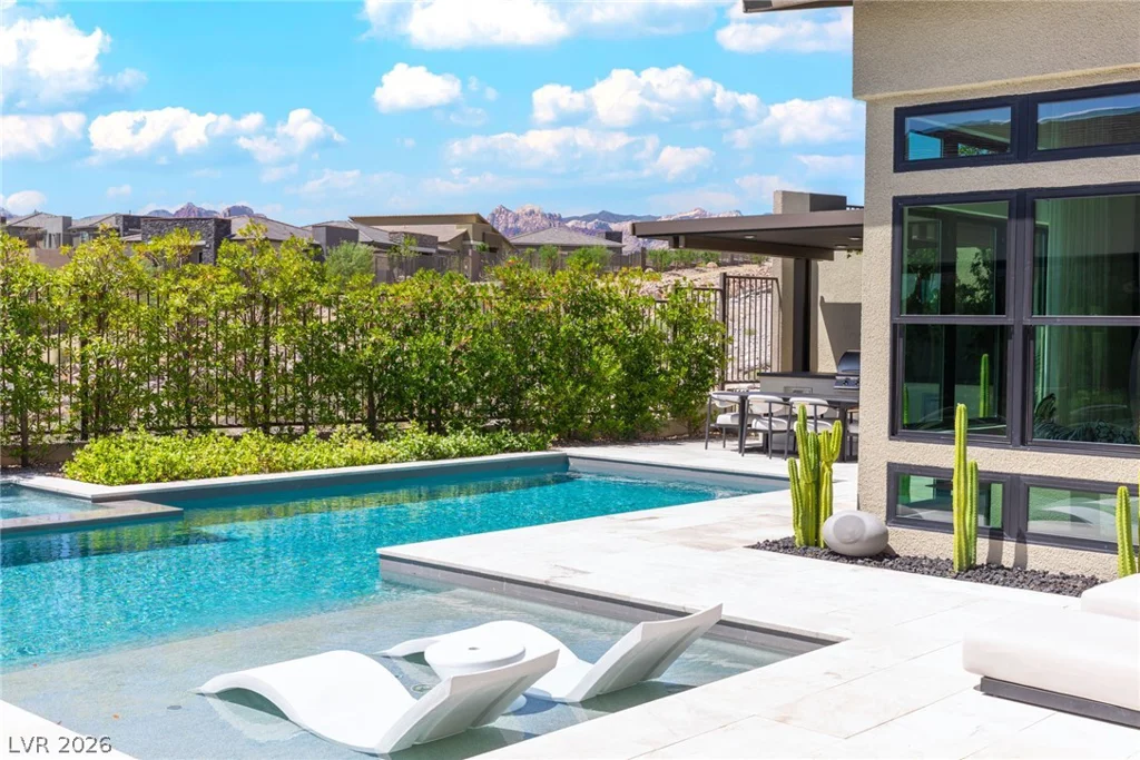 12613 Penfield, Las Vegas, NV 89138