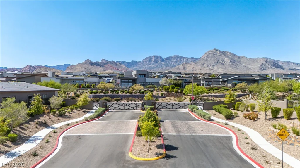 12613 Penfield, Las Vegas, NV 89138