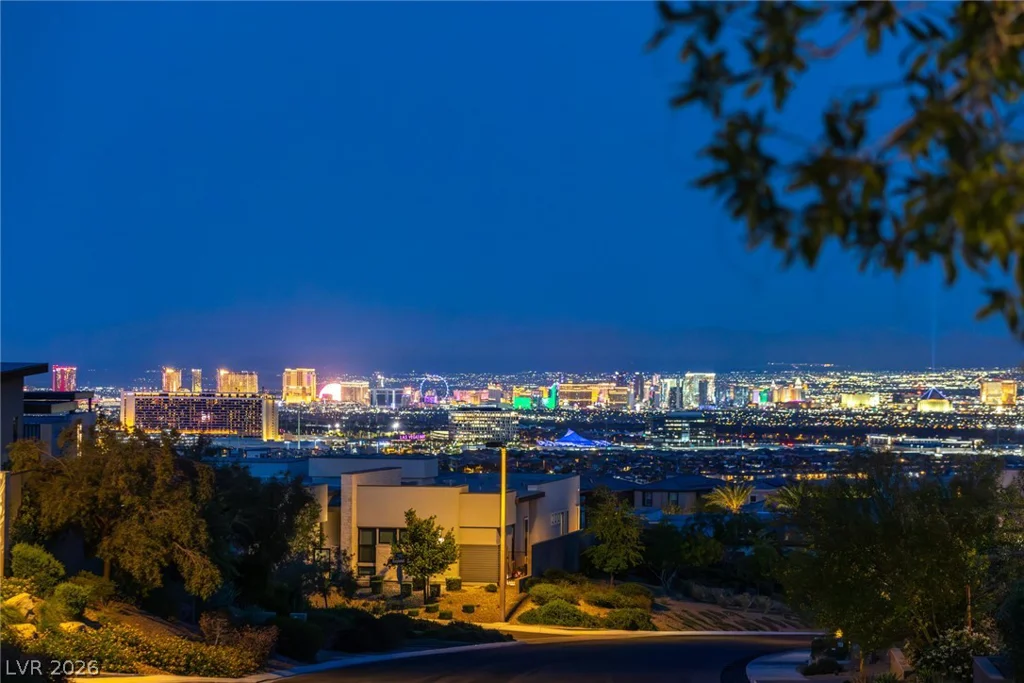 12613 Penfield, Las Vegas, NV 89138