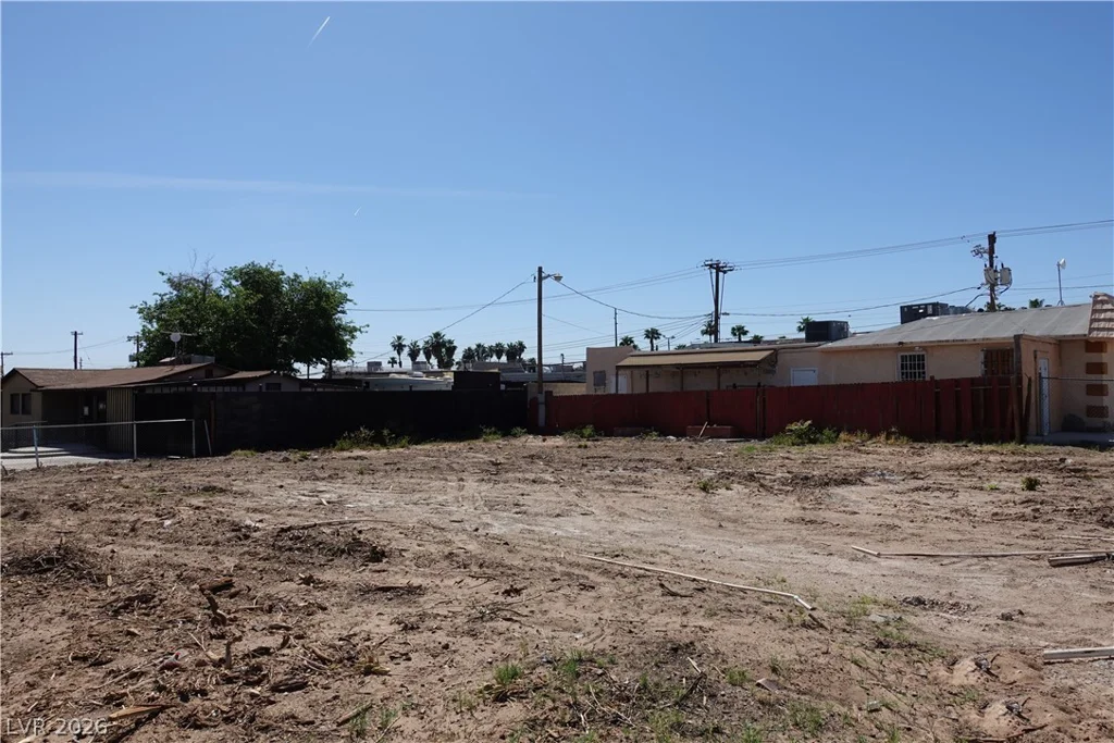1712 Lewis, Las Vegas, NV 89101