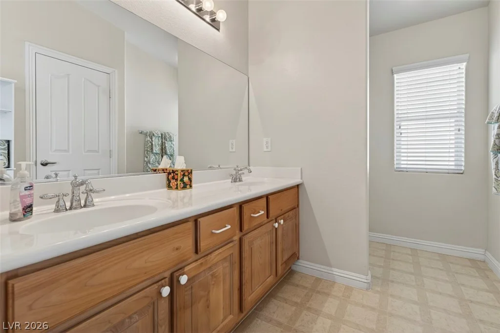 8737 Tom Noon, Las Vegas, NV 89178