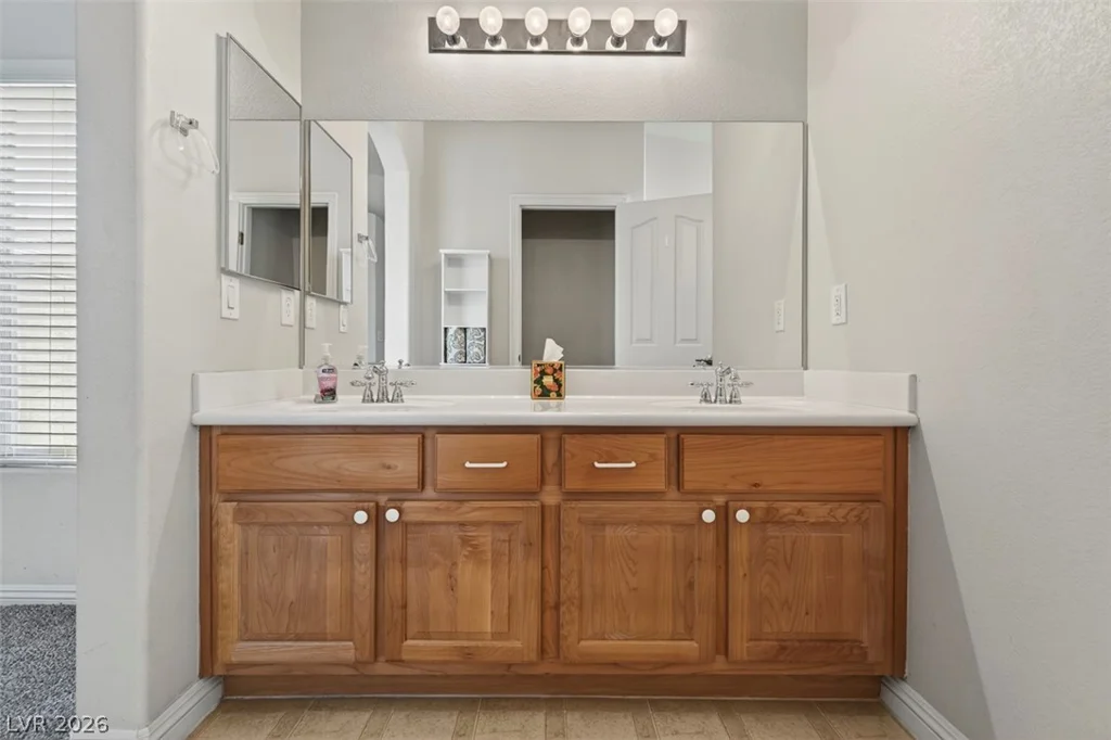 8737 Tom Noon, Las Vegas, NV 89178