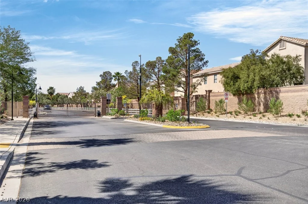 8737 Tom Noon, Las Vegas, NV 89178