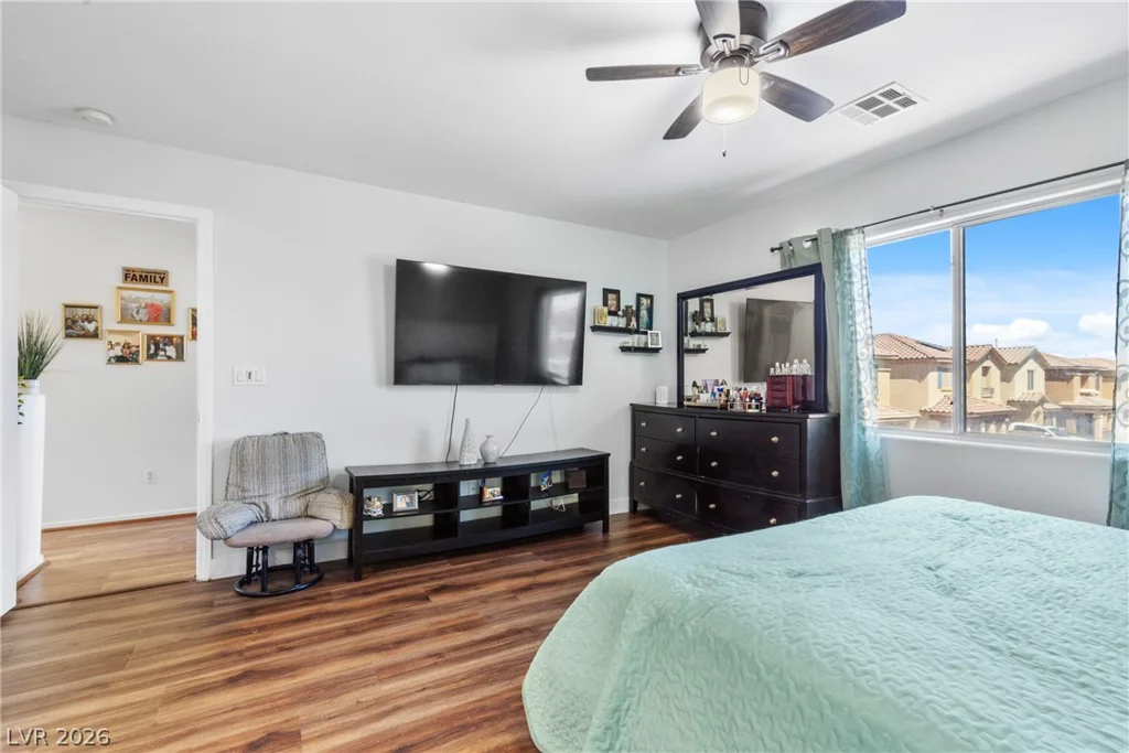 6823 Gold Nugget, Las Vegas, NV 89122