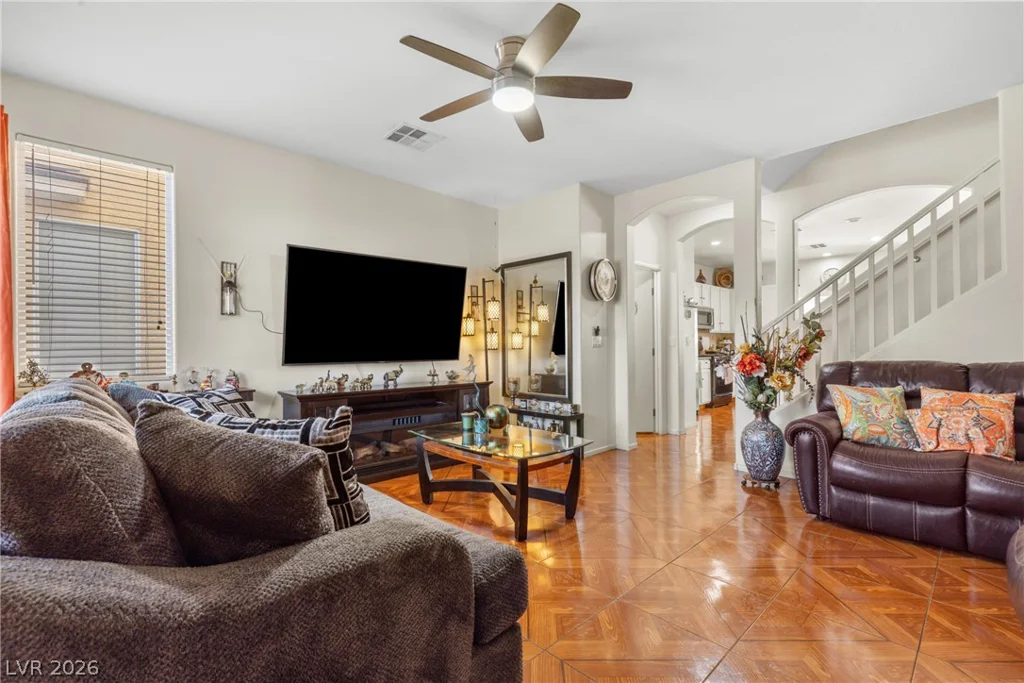 6823 Gold Nugget, Las Vegas, NV 89122