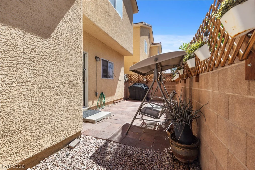 6823 Gold Nugget, Las Vegas, NV 89122