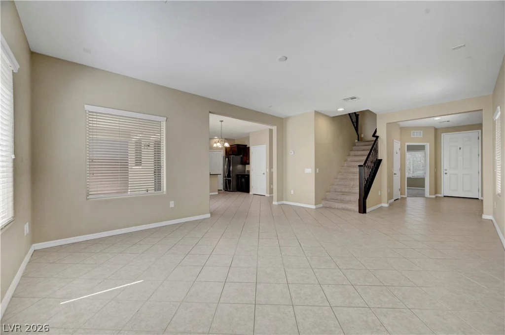 5673 Oak Bend, Las Vegas, NV 89135