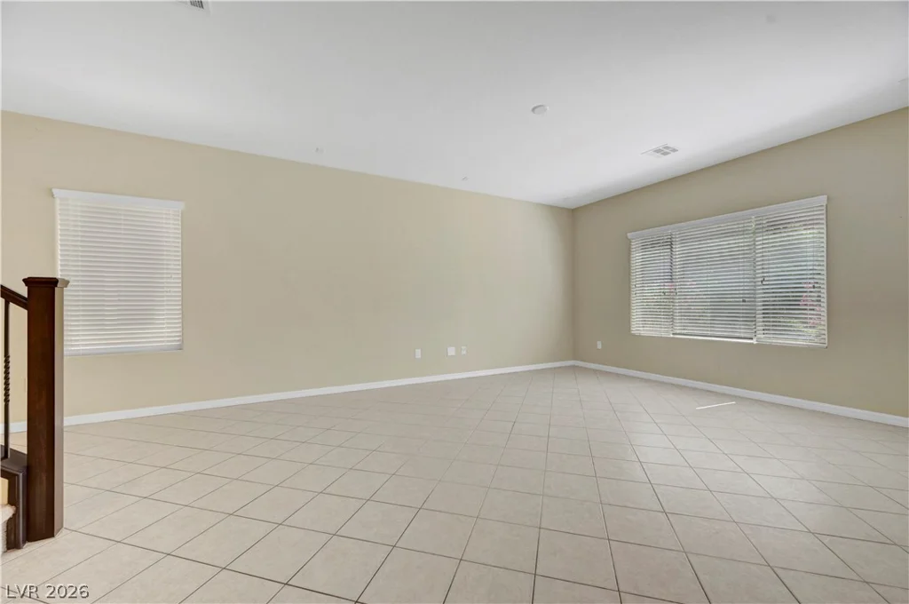 5673 Oak Bend, Las Vegas, NV 89135