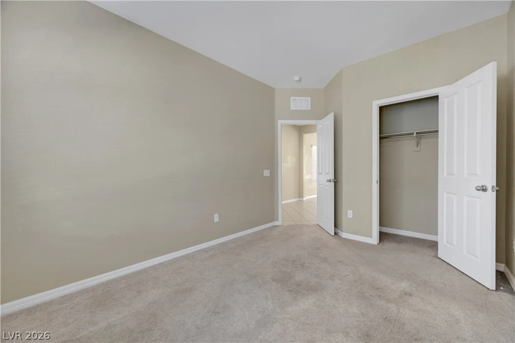 5673 Oak Bend, Las Vegas, NV 89135