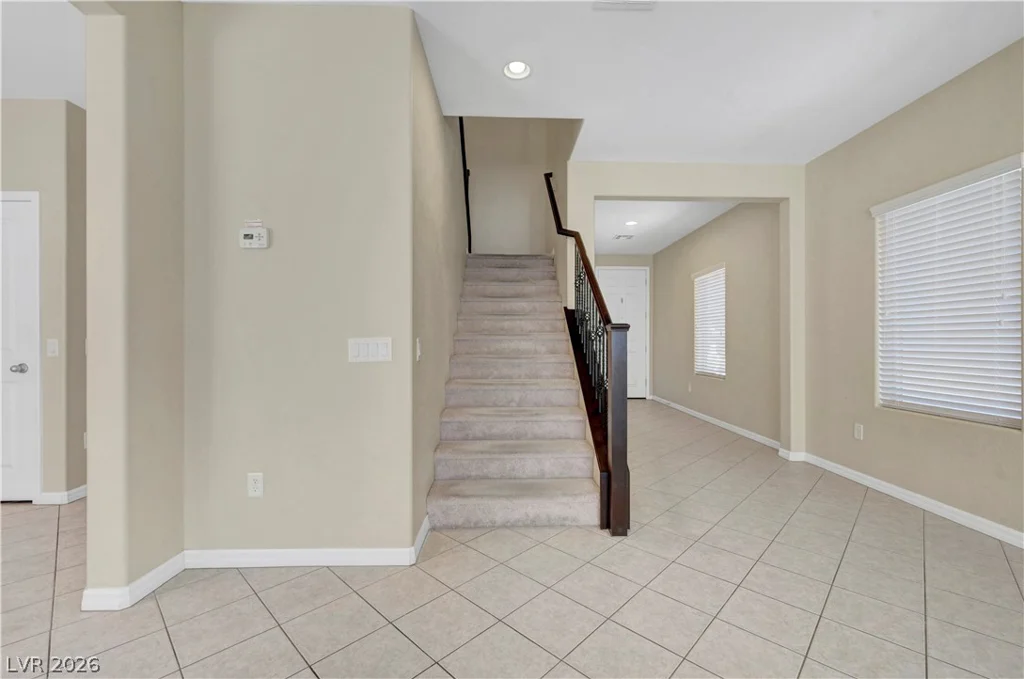5673 Oak Bend, Las Vegas, NV 89135
