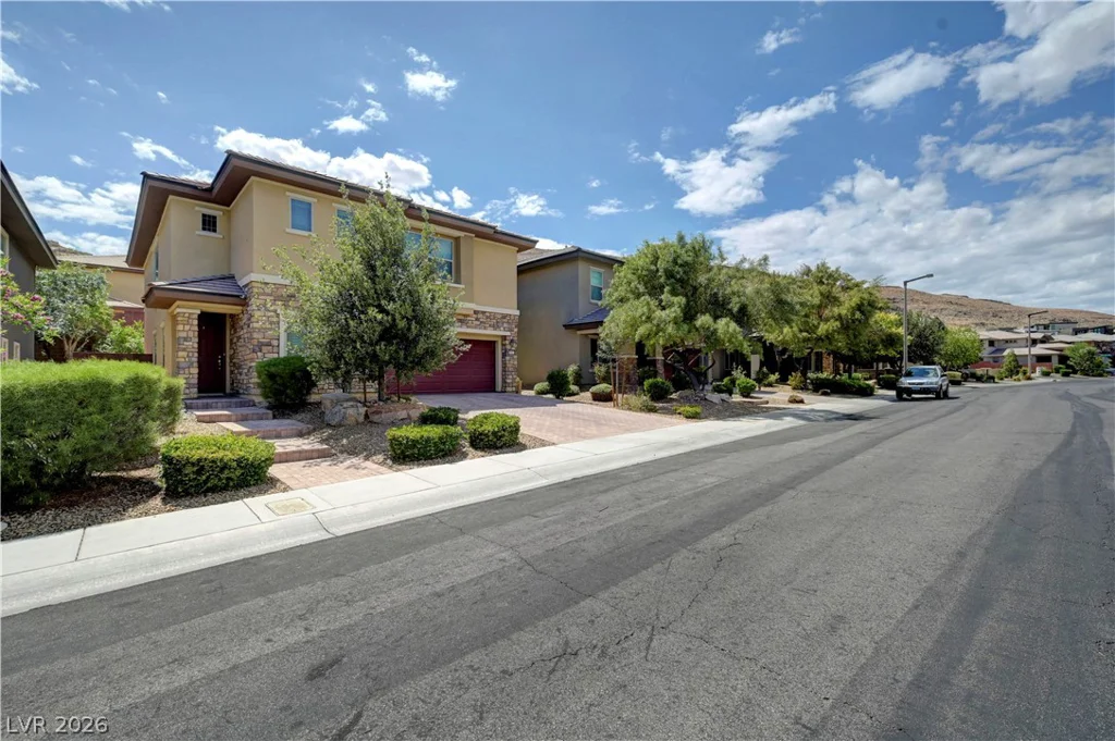 5673 Oak Bend, Las Vegas, NV 89135