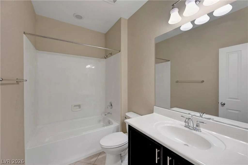 5673 Oak Bend, Las Vegas, NV 89135