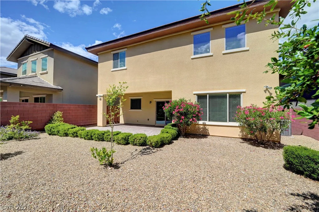 5673 Oak Bend, Las Vegas, NV 89135