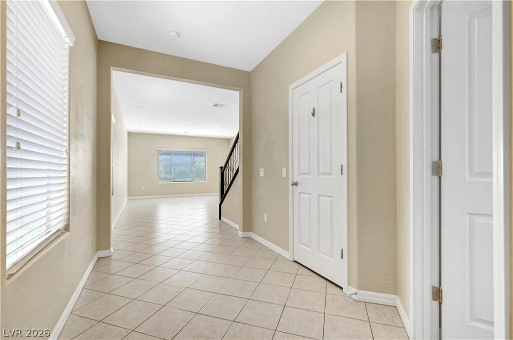 5673 Oak Bend, Las Vegas, NV 89135