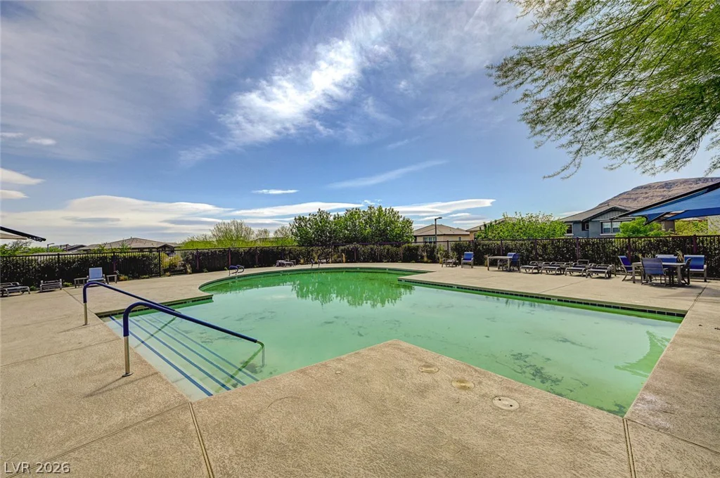 5673 Oak Bend, Las Vegas, NV 89135