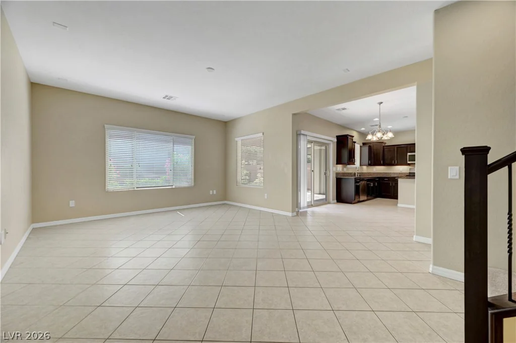 5673 Oak Bend, Las Vegas, NV 89135