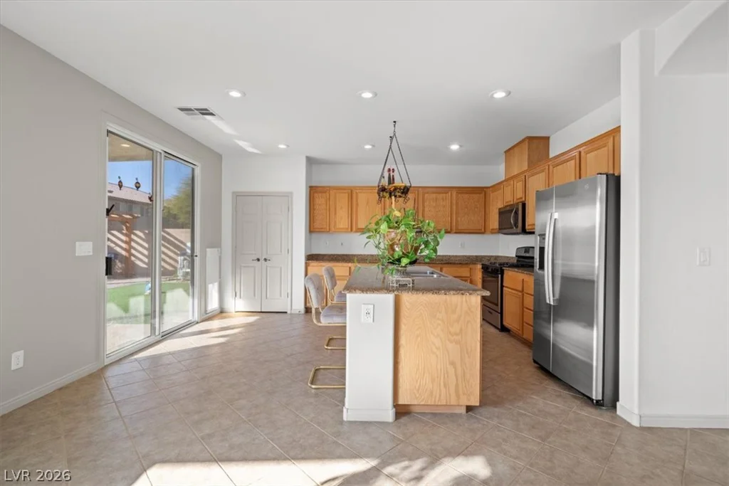 7317 Wild Roar, Las Vegas, NV 89129