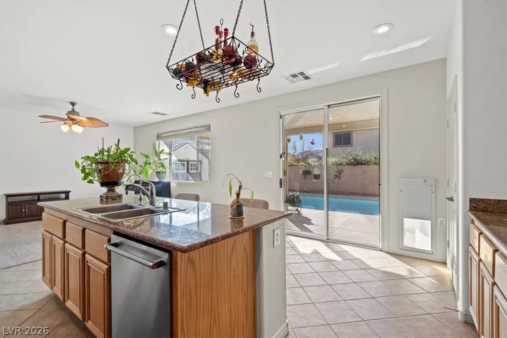 7317 Wild Roar, Las Vegas, NV 89129